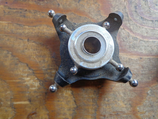 CENTURY HAWK SWASHPLATE ALLOY CENTRE FOR 10mm SHAFT