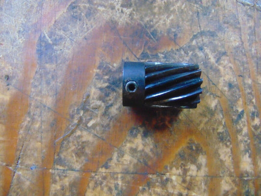 COMPASS 7HV MOTOR PINION SLANT CUT 13 T