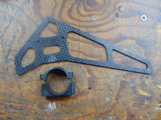 COMPASS ATOM 500 CARBON FIBRE TAIL FIN & MOUNTING BRACKET