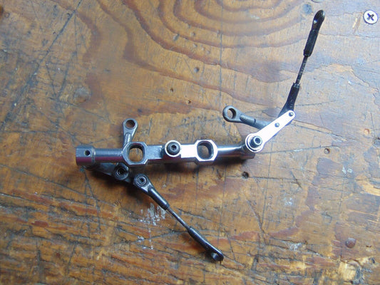 COMPASS ATOM 500 FLYBAR SEESAW C/W LINKS & BEARINGS