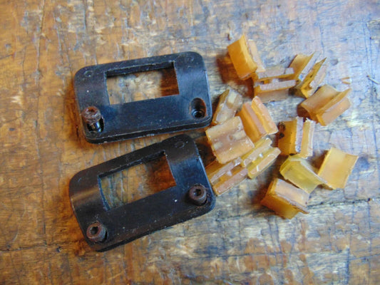 COMPASS KNIGHT 3D  FUEL TANK RETAINING PARTS