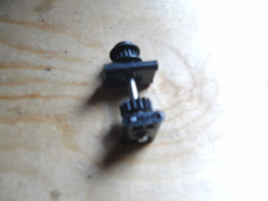 COMPASS KNIGHT TAIL DRIVE PINION AND BEARINGS