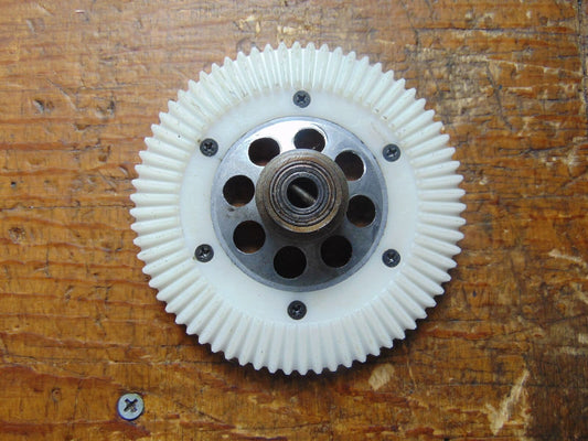 CONCEPT 60 MAIN ROTOR SHAFT & TAIL ROTOR DRIVE GEAR C/W ONE-WAY BEARING