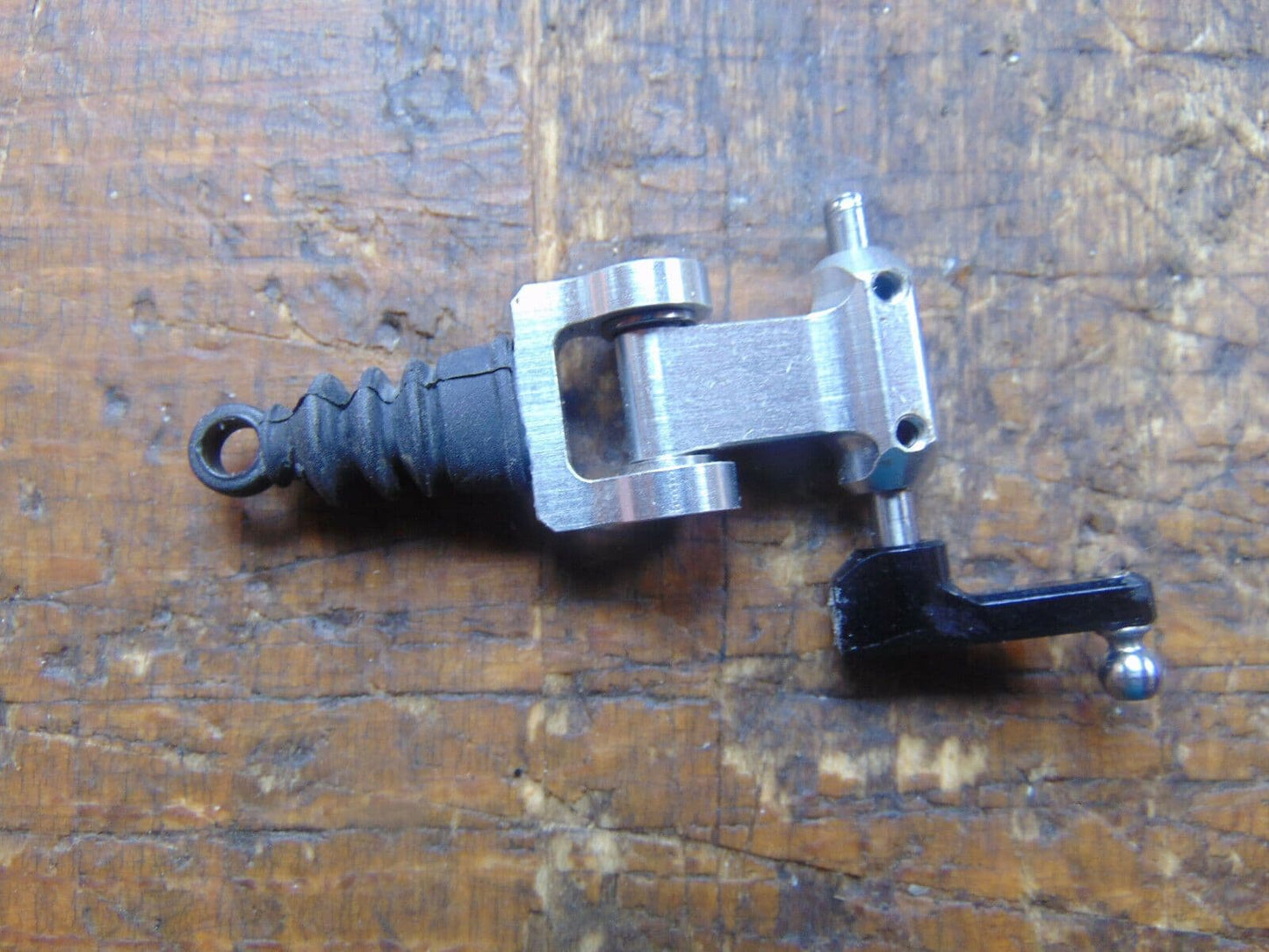 DUNE 600 ELEVATOR CONTROL ARM