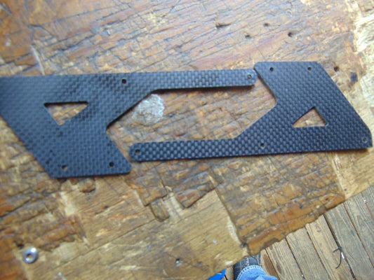 E550 RAPTOR CARBON FIBRE REAR LOWER MAIN FRAME SECTIONS