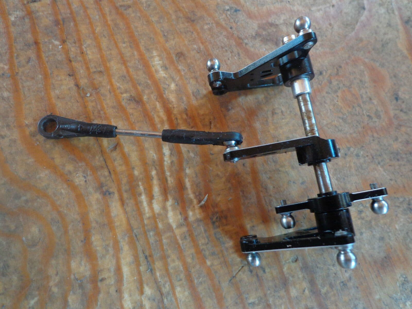 ELY-Q VISION 90 ELEVATOR & AILERON CONTROL ASSEMBLY