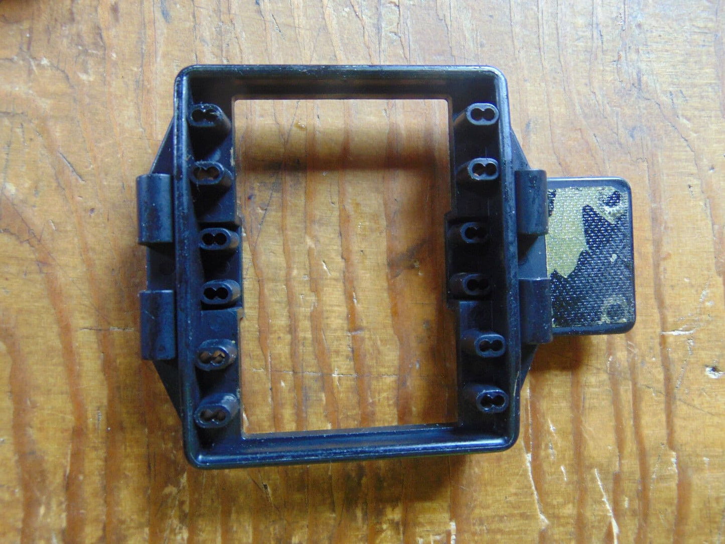 ERGO 30 / 50 SERVO MOUNTING TRAY