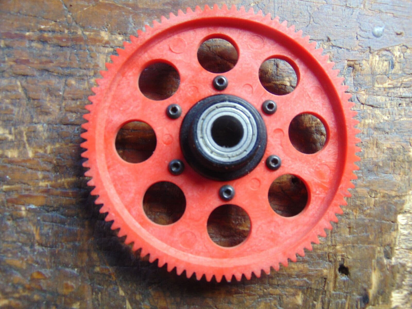 FRENZY 600e MAIN SHAFT DRIVE GEAR C/W ONE-WAY BEARING