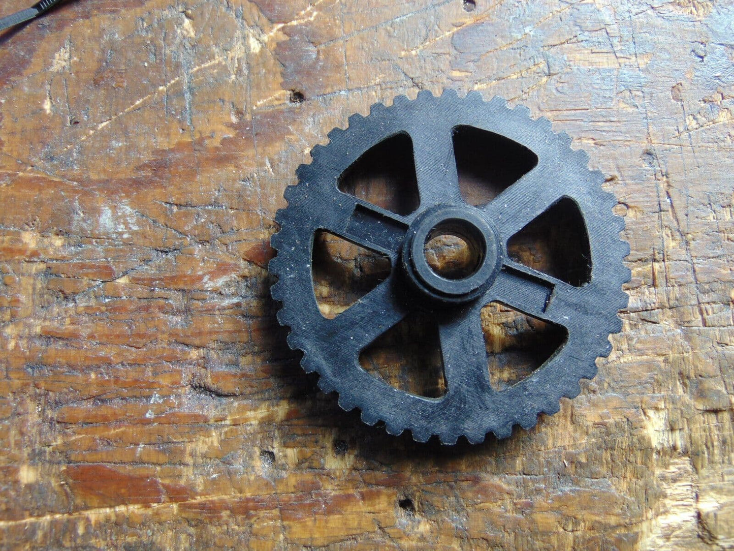 FRENZY 600e TAIL DRIVE GEAR