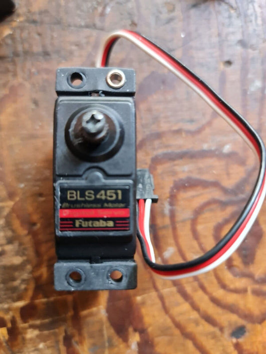 FUTABA BLS451 CORELESS HI-SPEED & TORQUE METAL GEARED SERVO