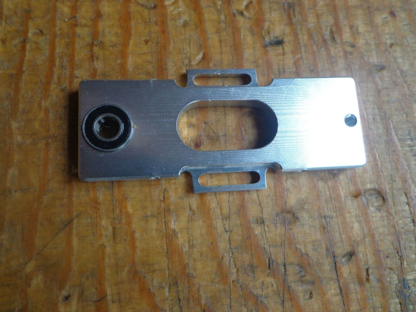GAUI HURRICAN 425 MOTOR MOUNT AND BEARING  ASSEMBLED BUT UNUSED