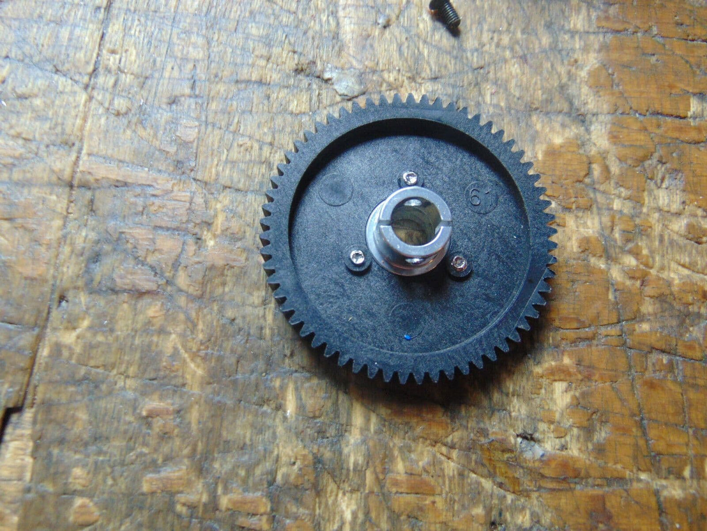 GAUI X4 MAIN ROTOR SHAFT DRIVE GEAR 61T