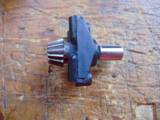 HEIM / VARIO TAIL ROTOR DRIVE PINION SUITS VARIOUS MODELS