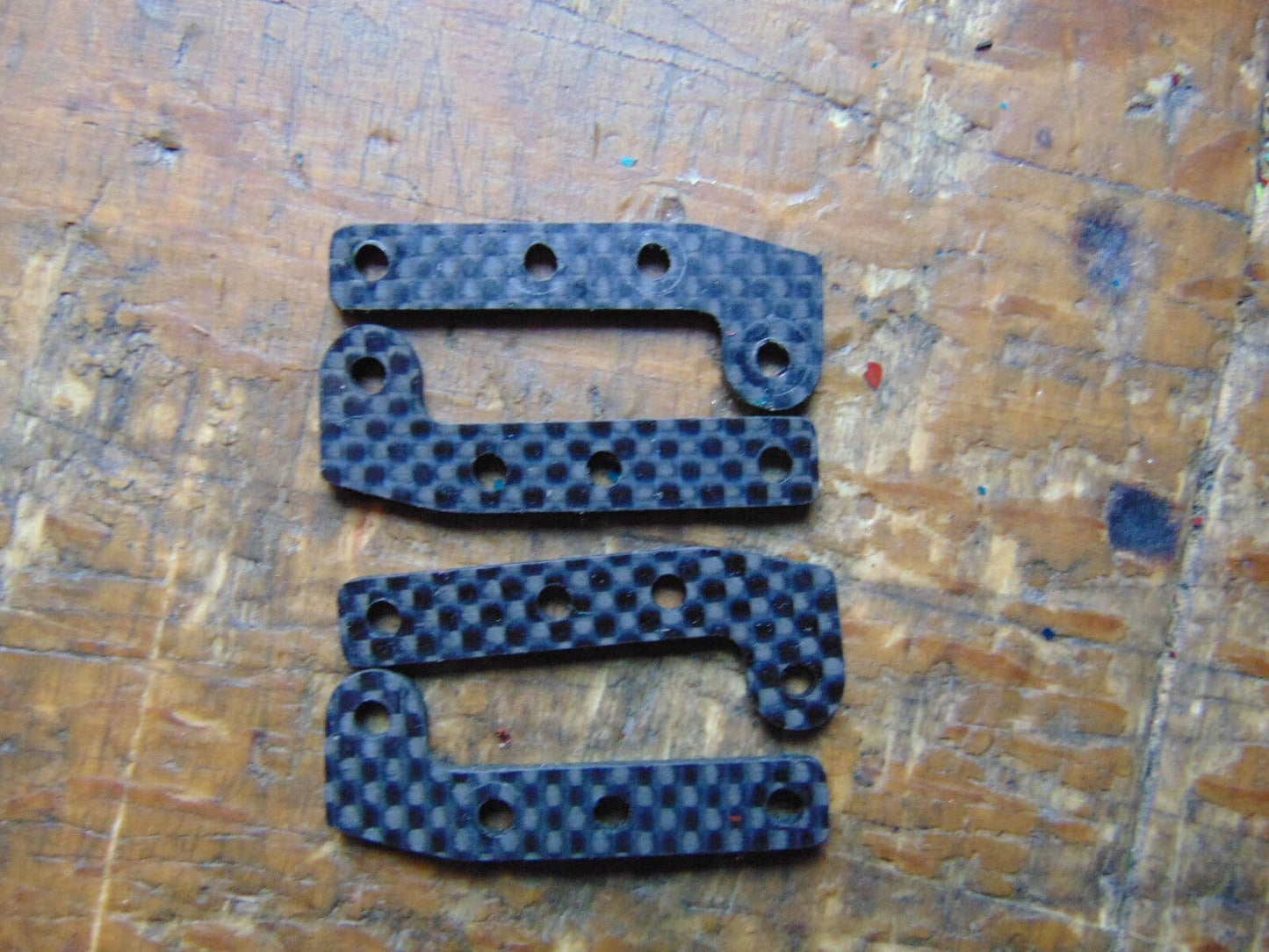 HENSELEIT 3DMP-E CARBON FIBRE SERVO MOUNTS/FRAME SECTIONS