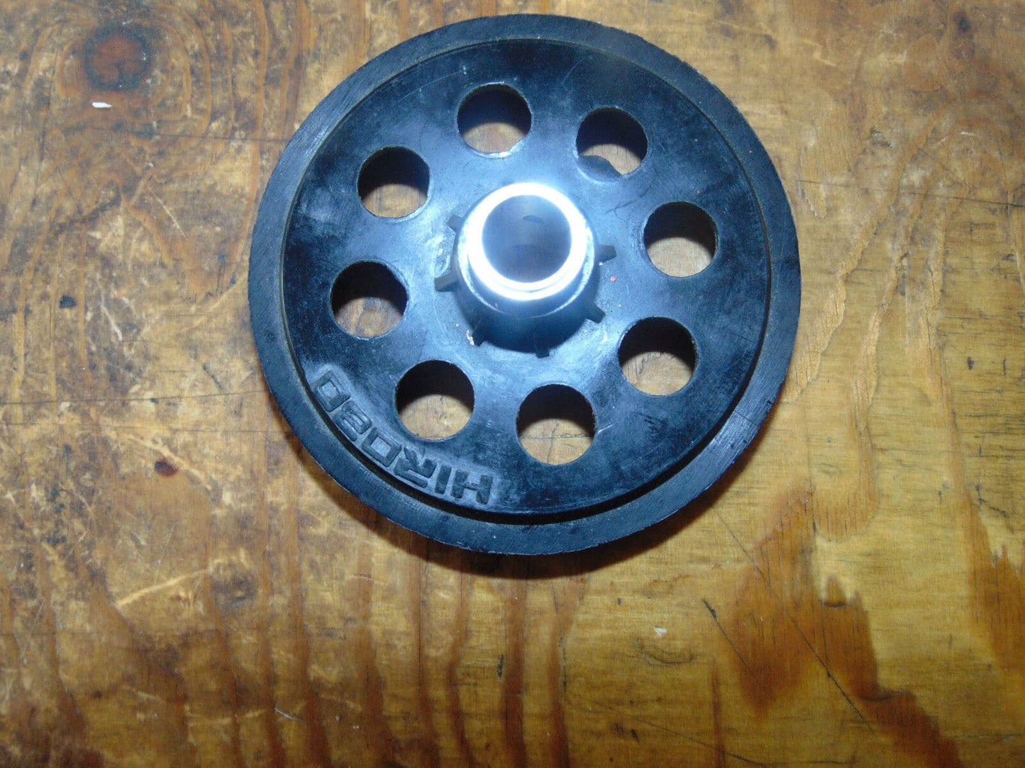 HIROBO MH-10 TAIL DRIVE GEAR / CLUTCH BELL HOUSING