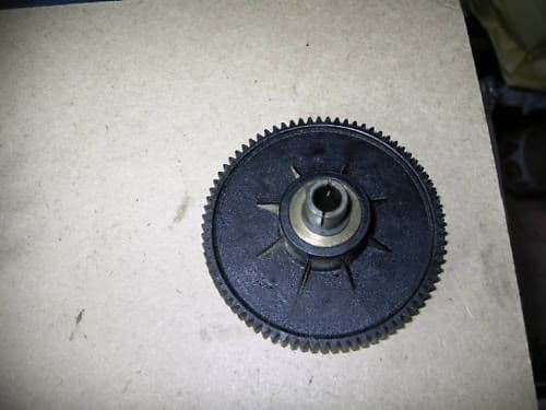 HIROBO SHUTTLE MAIN ROTOR DRIVE GEAR WITH ONE-WAY BEARING  EARLY VERSION