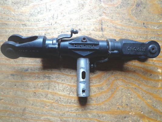 HIROBO SHUTTLE MAIN ROTORHEAD ASSEMBLY EARLY TYPE WITH METAL CONTROL ARMS