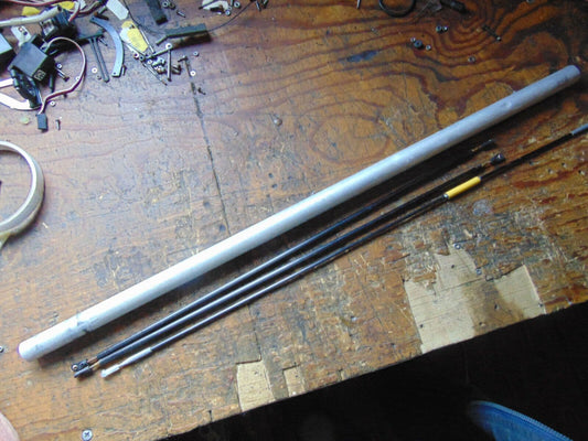 IKARUS ECO 8 TAIL BOOM C/W SUPPORTS & PITCH CONTROL ROD