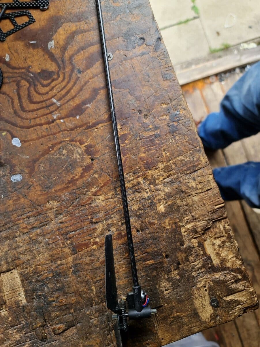IKARUS PICCOLO CARBON FIBRE TAIL BOOM C/W TAIL DRIVE SYSTEM