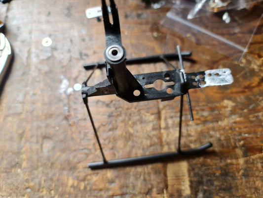 IKARUS PICCOLO MAIN FRAME C/W LANDING STRUTS, SKIDS & MAIN SHAFT BEARINGS ETC