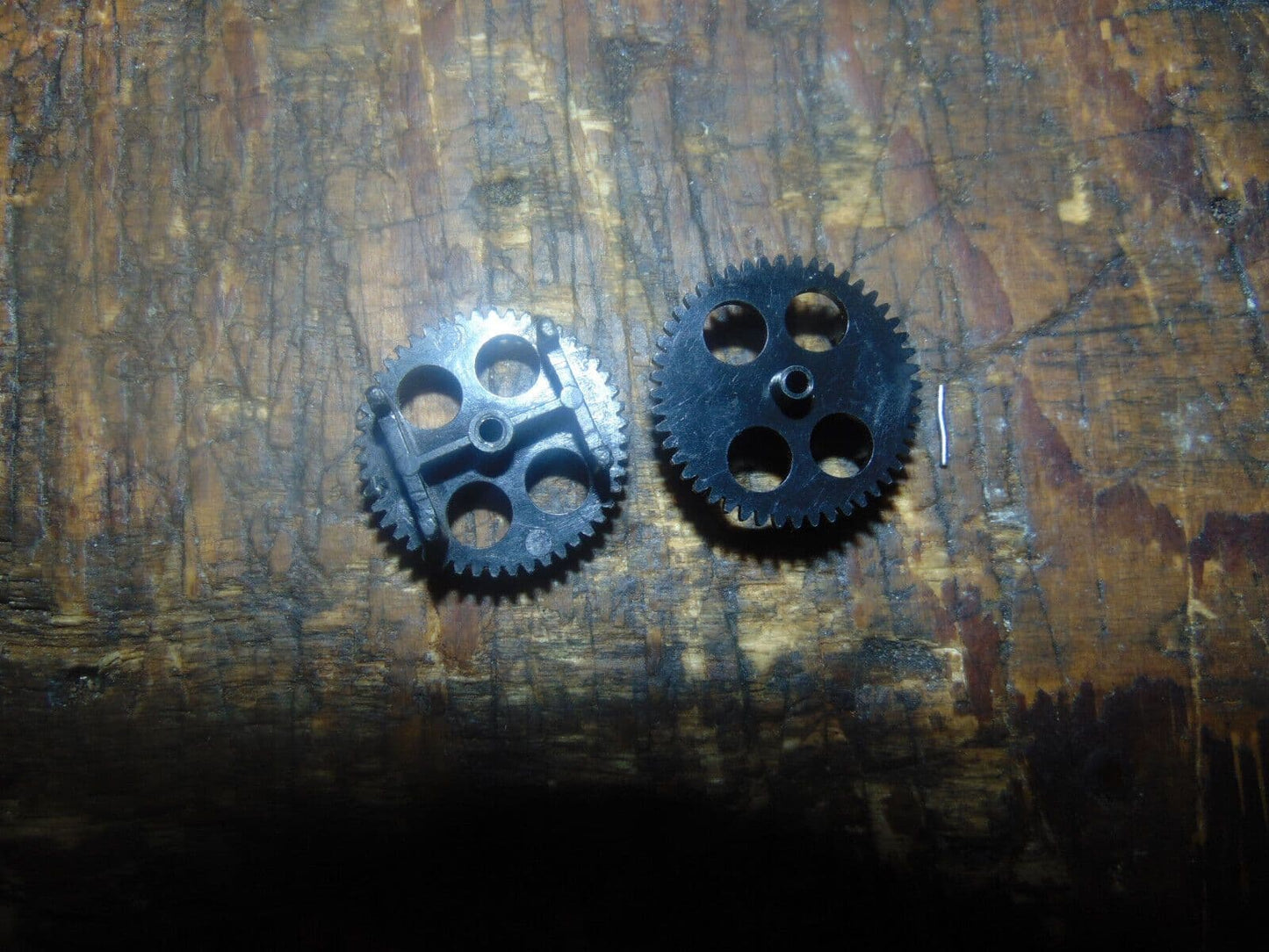 IKARUS PICCOLO PAIR OF TAIL ROTOR DRIVE GEARS