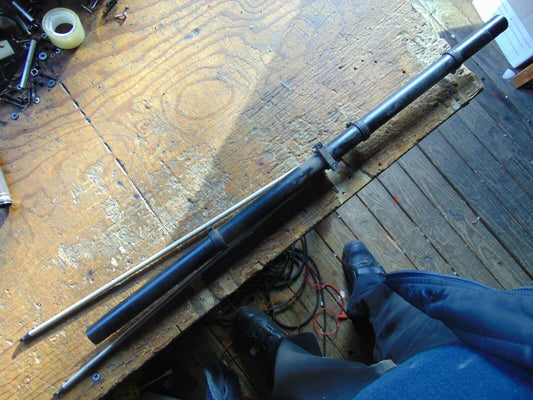 JINGSHI 30  TAIL BOOM C/W SUPORTS & PITCH ROD UNUSED