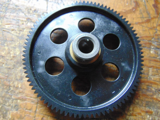 JR VENTURE 30 CP MAIN SHAFT DRIVE GEAR & ONE-WAY BEARING