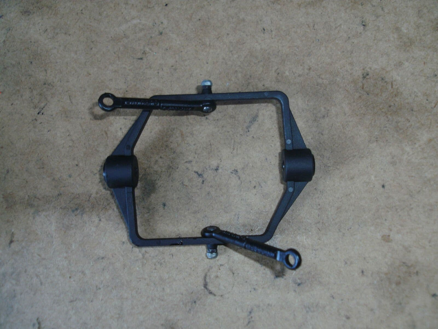 JR VENTURE 30 FLYBAR CONTROL HOOP