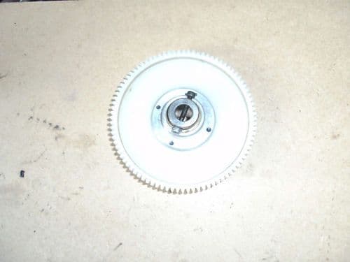 JR VOYAGER 50 MAIN ROTOR SHAFT DRIVE GEAR C/W CLUTCH