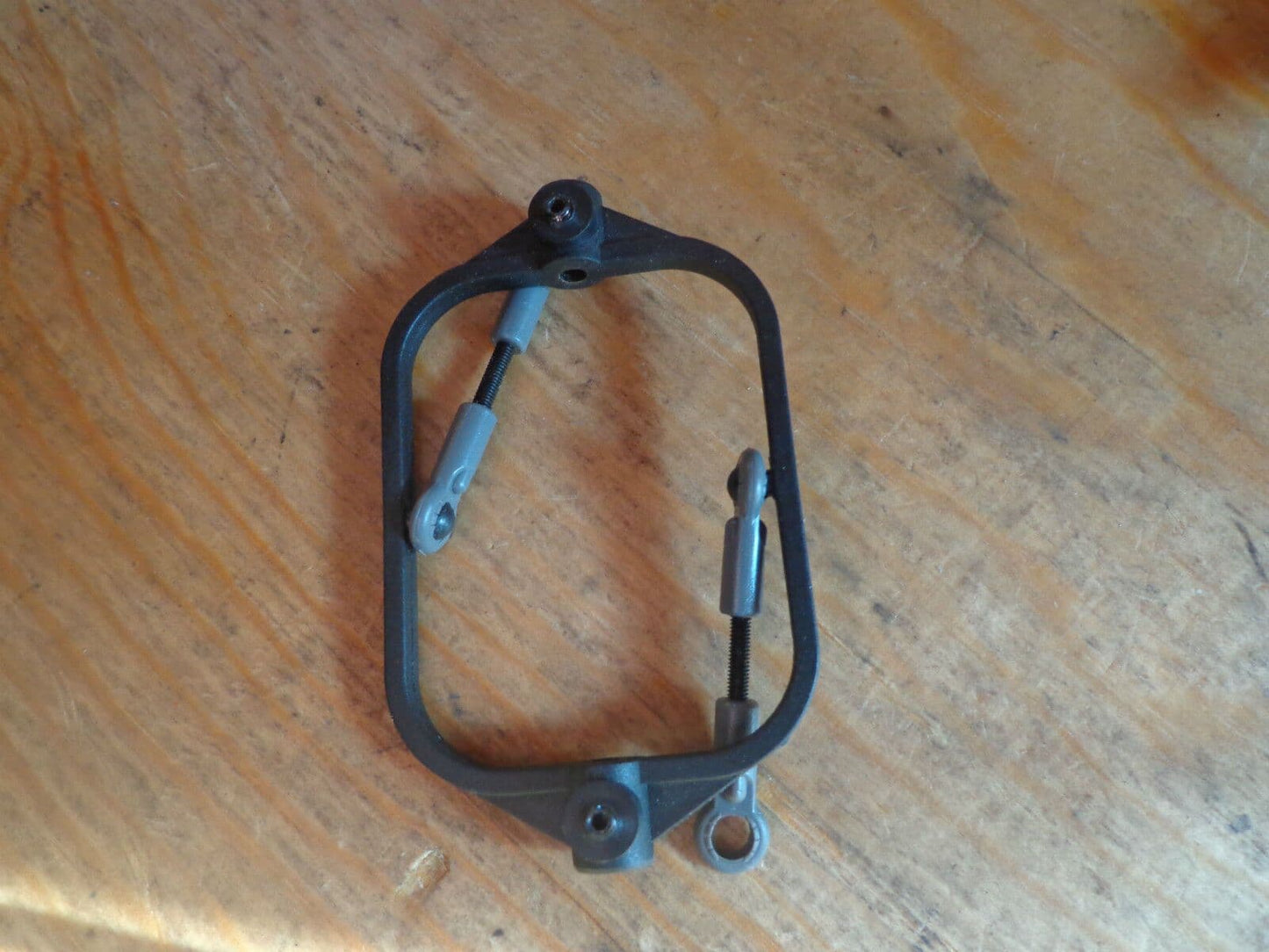 JR VOYAGER 500E FLYBAR CONTROL HOOP WITH LINKS