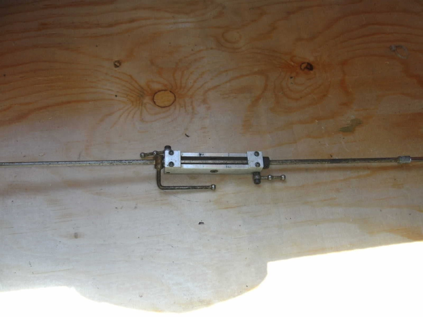 KALT BARON 20 MX FLYBAR SEESAW ASSEMBLY