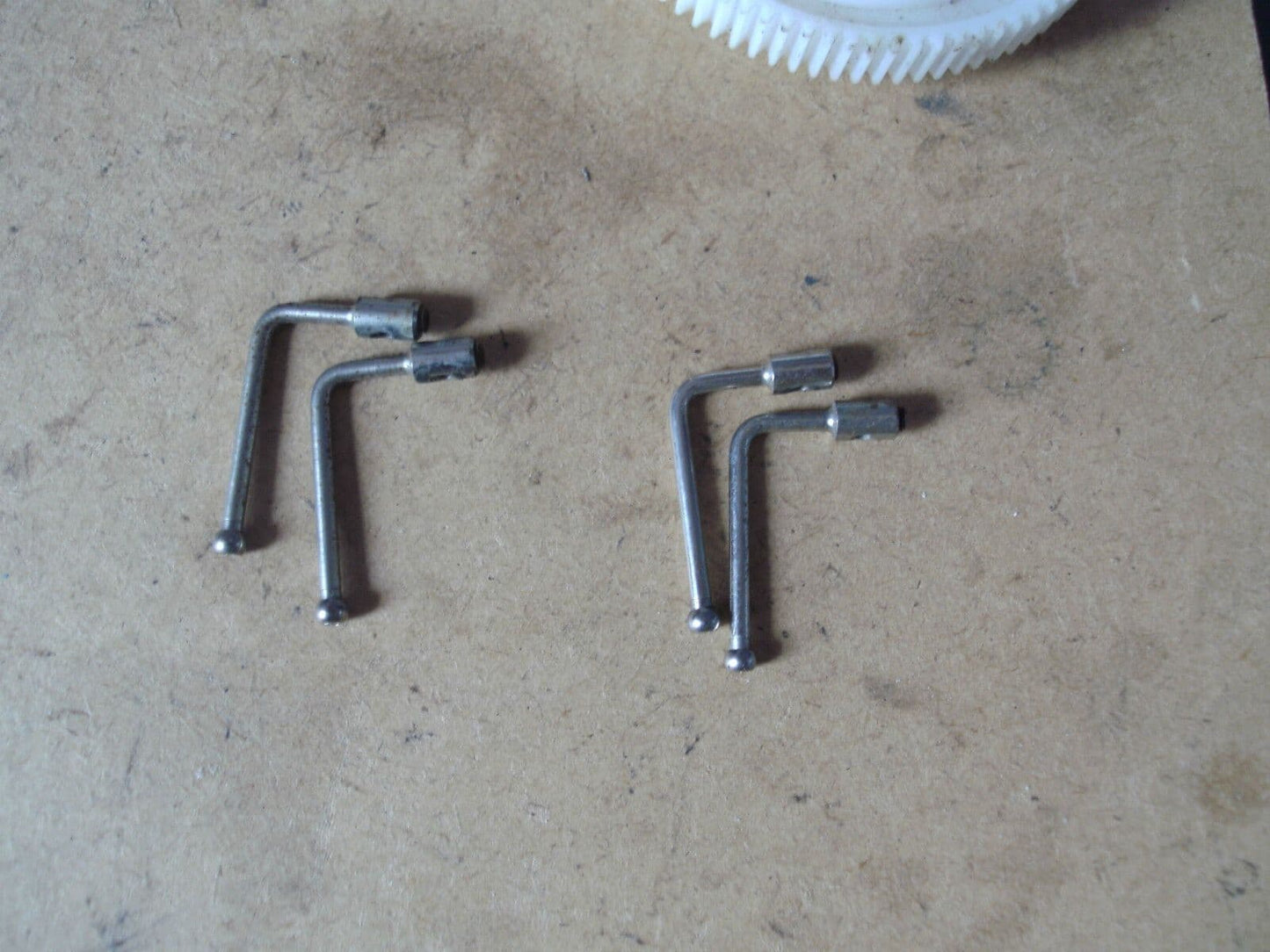 KALT BARON 30 PAIR OF FLYBAR CONTROL ARMS