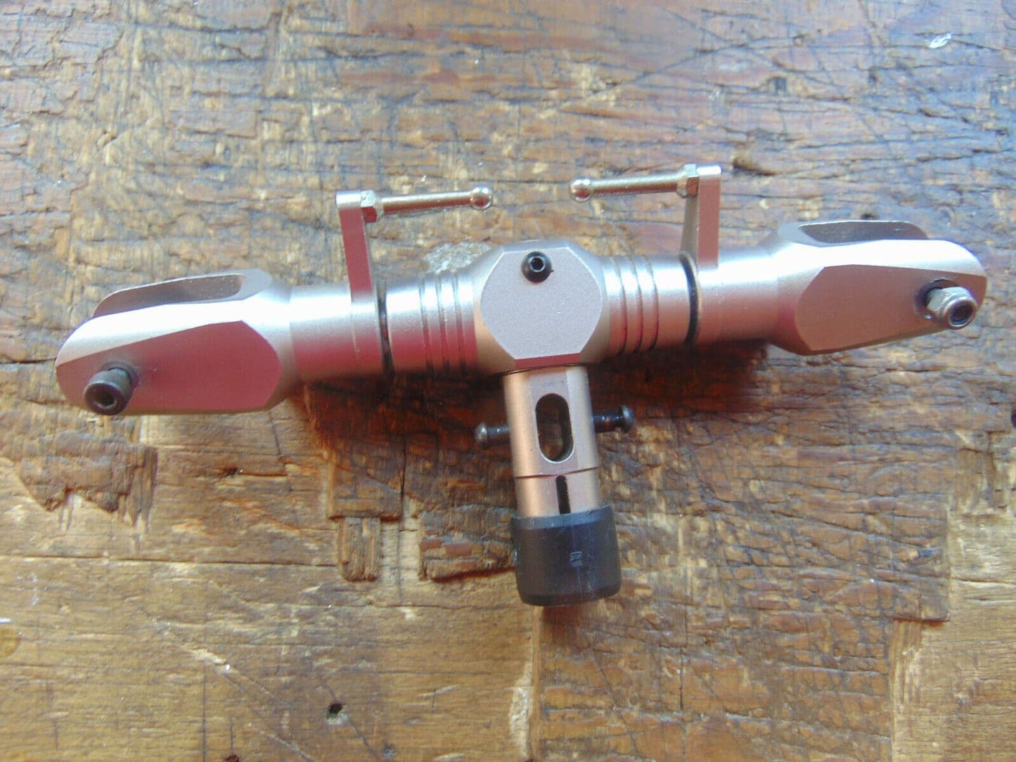 KALT BARON 46 ALLOY MAIN ROTOR HEAD ASSEMBLY