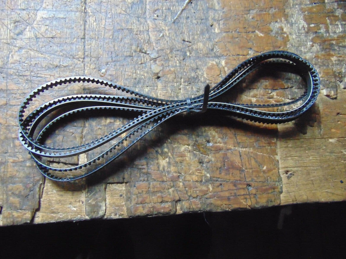 KALT CYCLONE RIBBED TAIL DRIVE BELT