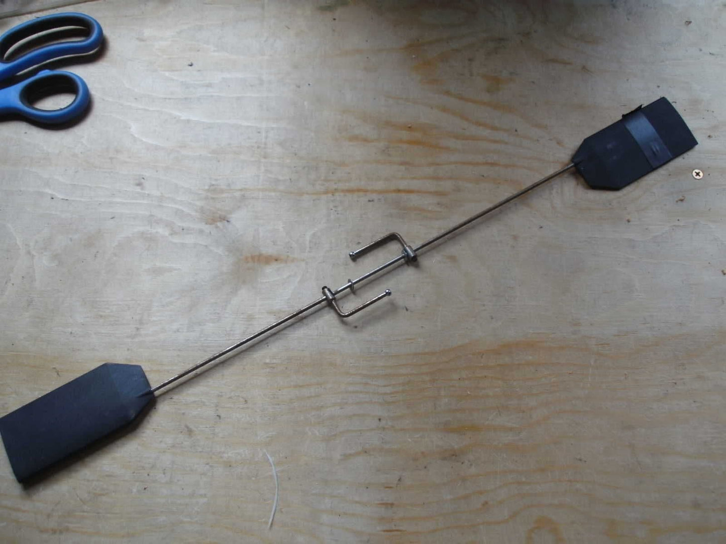 KALT SPACE BARON  FLYBAR WITH CONTROL ARMS AND PADDLES