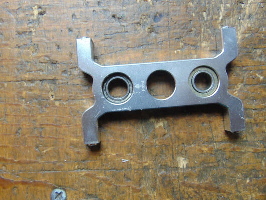 KDS AGILE 5.5 LOWER MAIN BEARING PLATE
