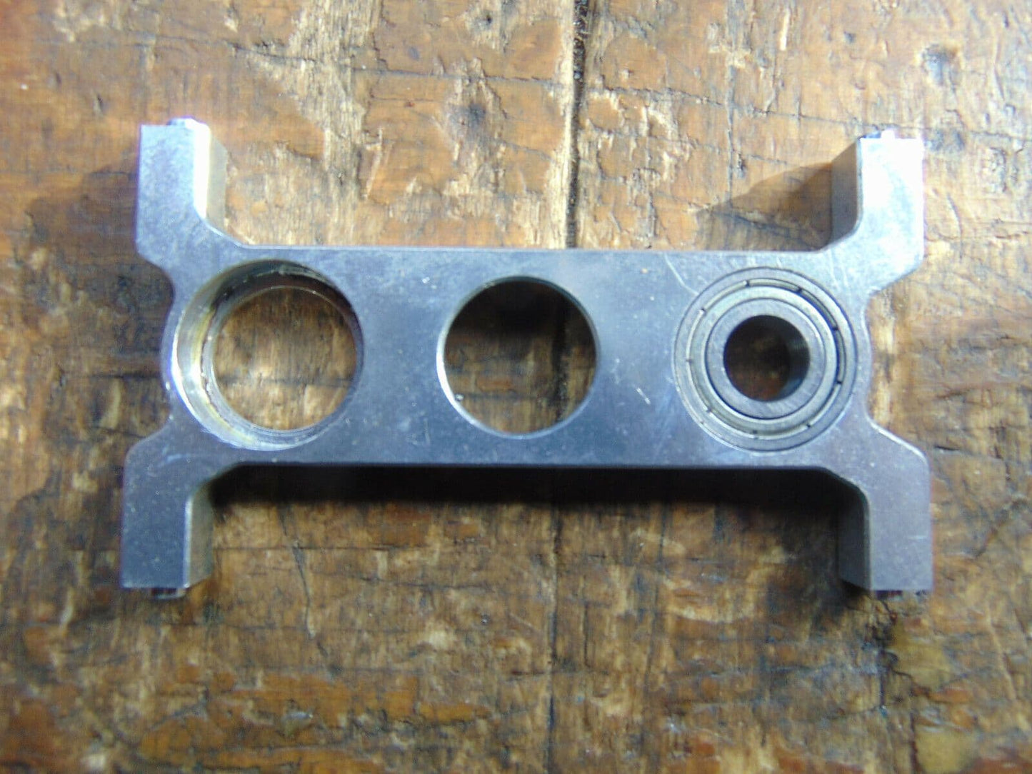 KDS AGILE 7.2 LOWER MAIN BEARING MOUNTING