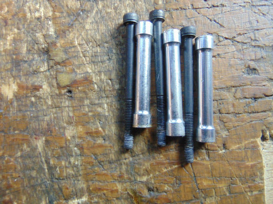 KDS AGILE 7.2 TOP & CENTRE BEARING SEPERATION PILLARS & BOLTS