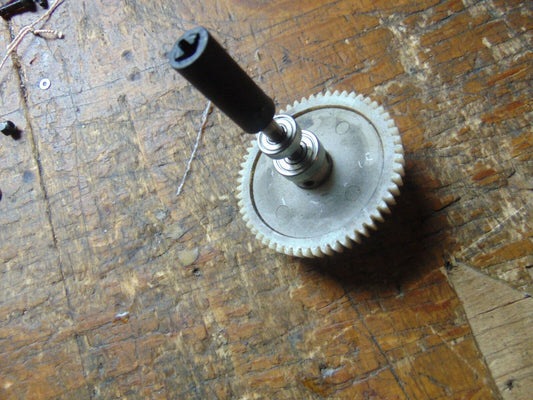 KYOSHO CONCEPT 46 COUNTER GEAR & TAIL DRIVE PINION
