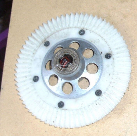 KYOSHO CONCEPT 60 MAIN DRIVE GEAR AND ONE-WAY BEARING