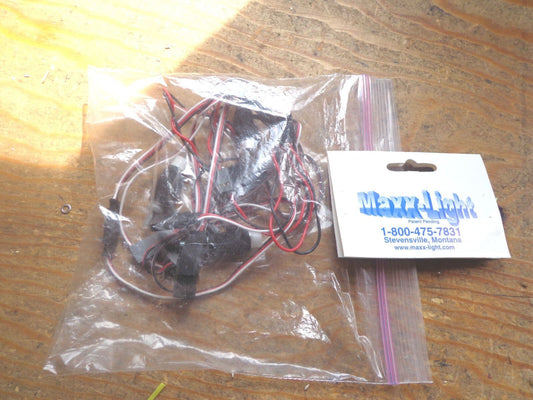 MAXX-LIGHT 4 LED'S 4.8-6.0 VOLT