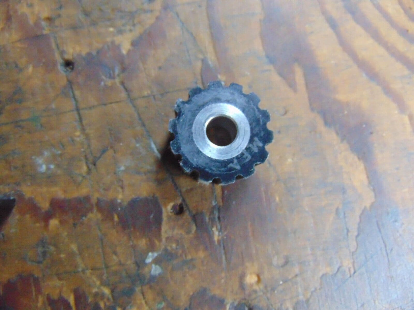 MFA SPORT 500 ENGINE MAIN DRIVE PINION HARDLY USED