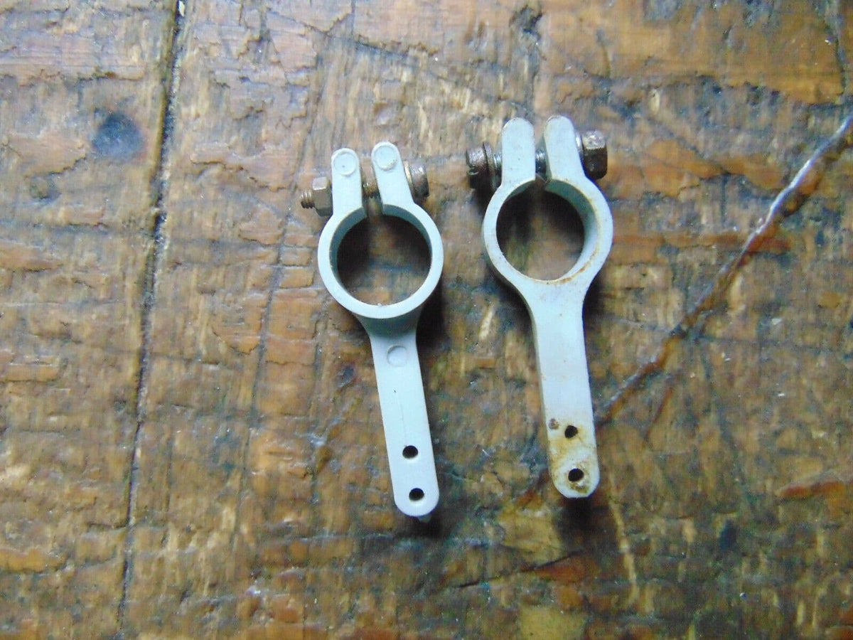 MICROMOLD LARK TAIL PITCH CONTROL ROD GUIDES UNUSED – RCHeliTrader