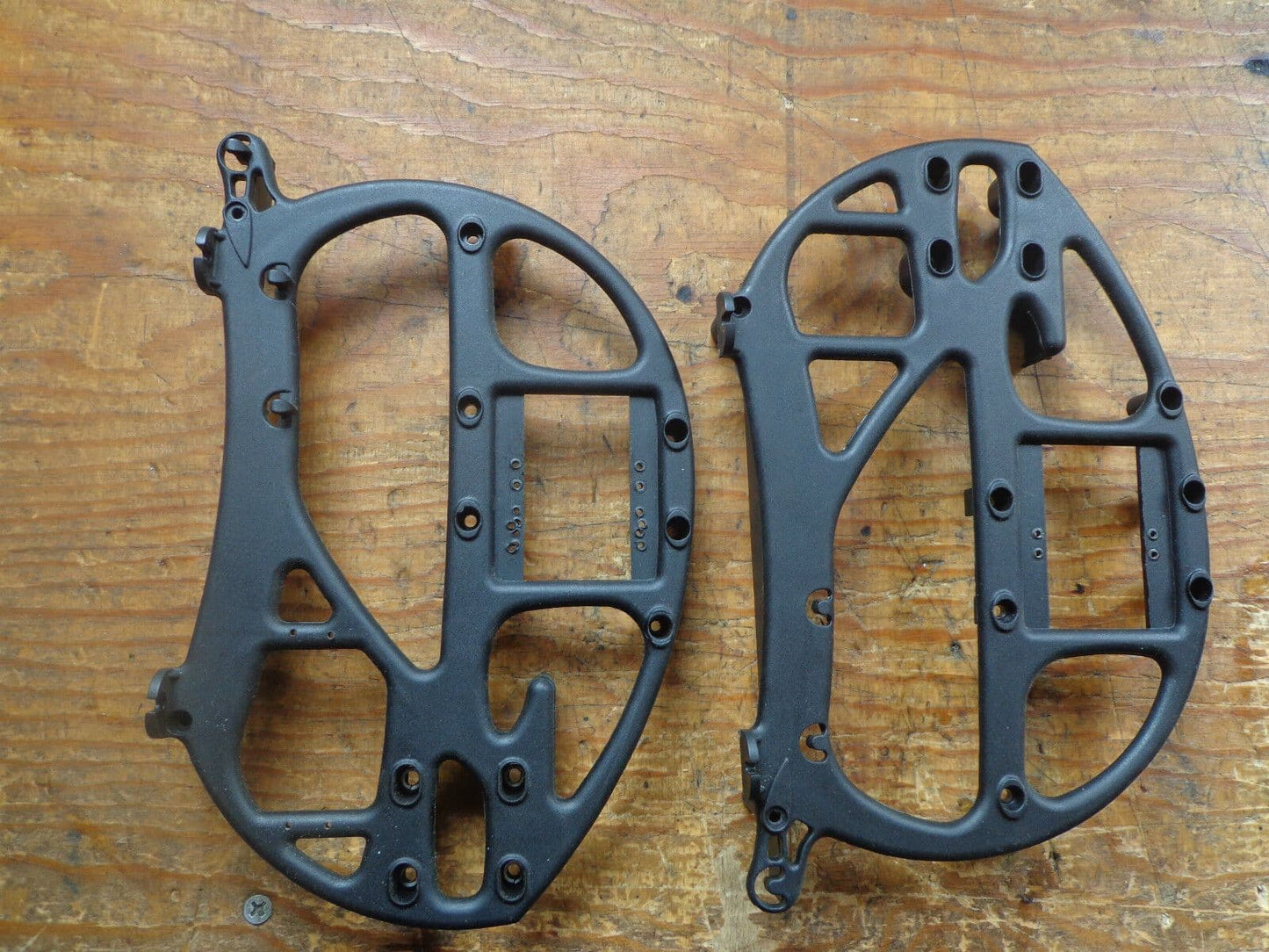 MIKADO LOGO 10 MAIN FRAME SIDES