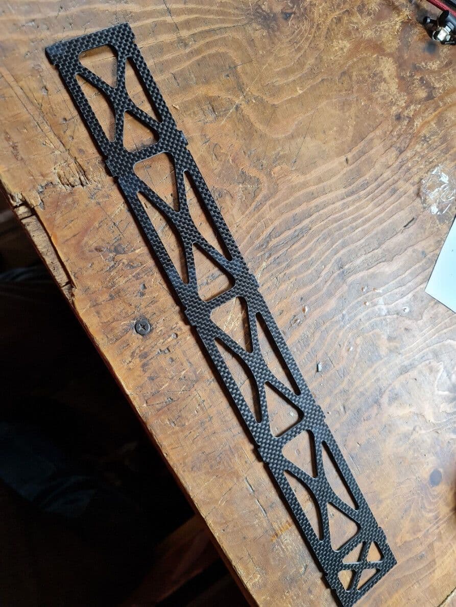 MIKADO LOGO 800 XXTREME LOWER CARBON CHASSIS FRAMES MIK4536