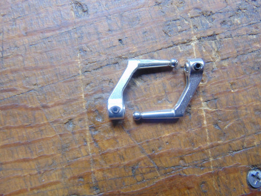 MINI TITAN E325 / E360 ALLOY FLYBAR CONTROL ARMS