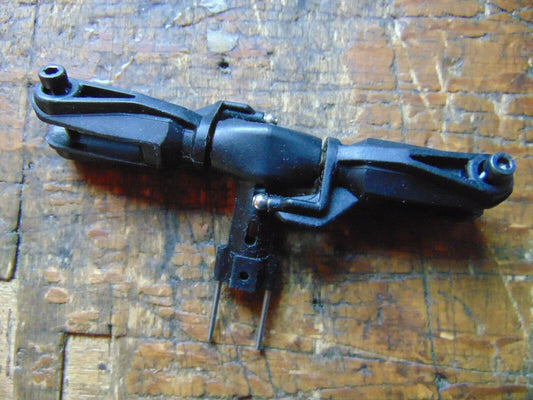 MINI TITAN E325 MAIN ROTOR HEAD ASSEMBLY