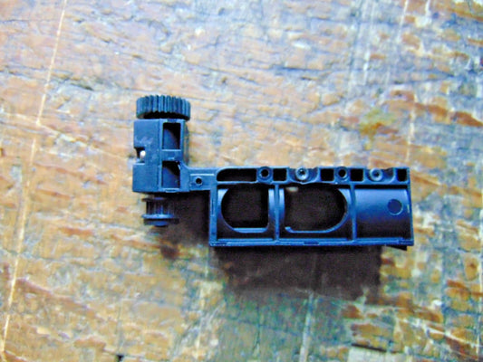 MINI TITAN E325 TAIL BOOM MOUNTING & TAIL DRIVE PINION