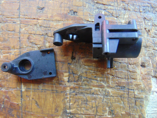 MINI TITAN E325 TAIL ROTOR GEARBOX CASES