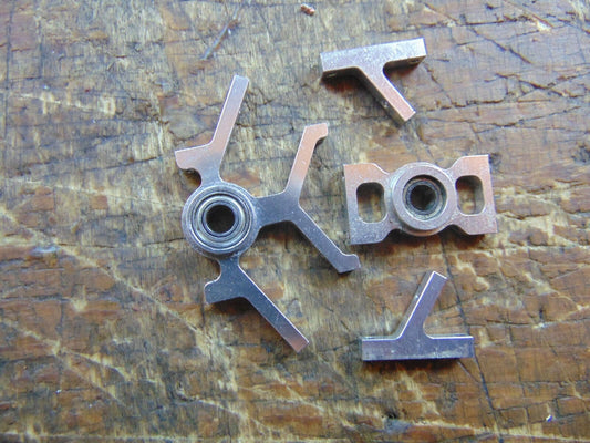 MINI TITAN E360 ALLOY MAIN SHAFT BEARINGS & SERVO MOUNTINGS